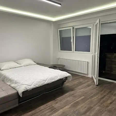 Apartment Leksi Apartman Belgrade