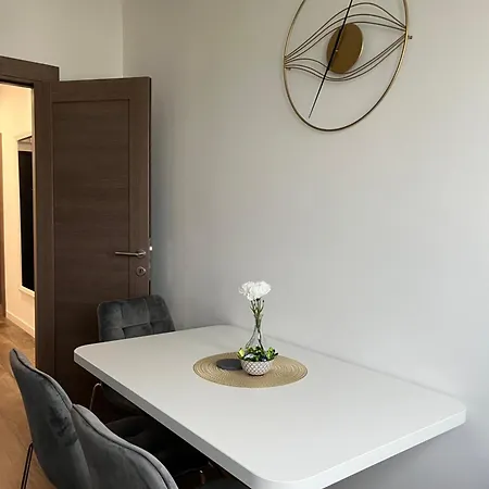 Leksi Apartman *