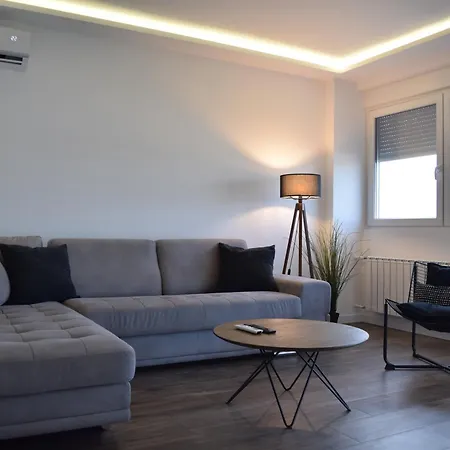 Apartment Leksi Apartman Belgrade